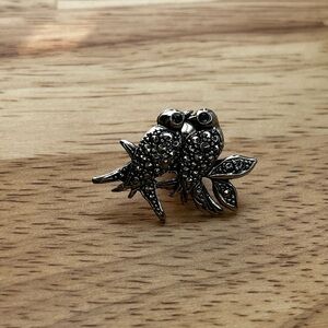 Vintage Avon Silver Bird Lovers Brooch